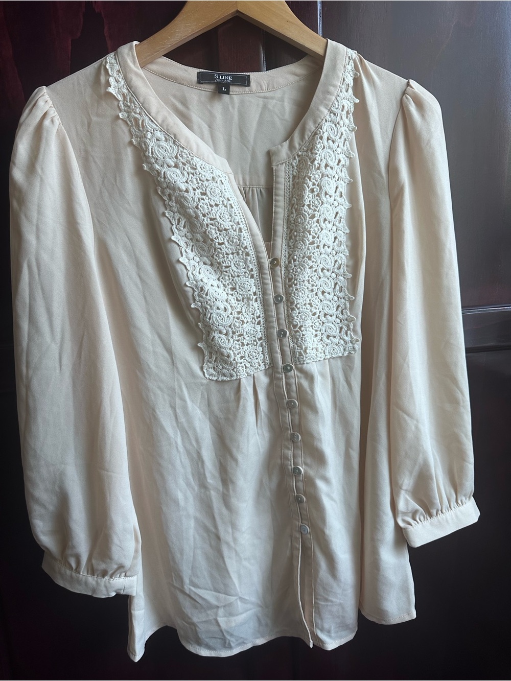 Cream Lace-Trim Button-Front Women’s Blouse